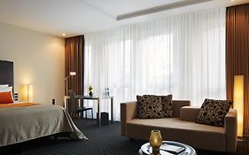 Boston Hotel Hh